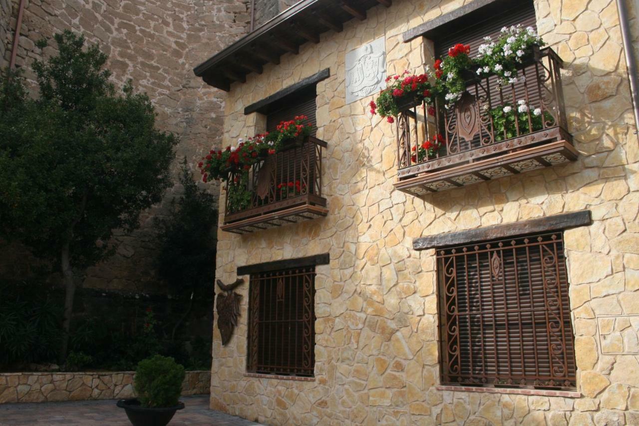 Apartamentos Rurales Senora Clara Arbancon Kültér fotó